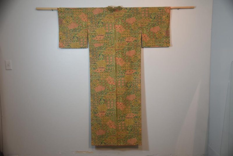 Jewels of colour Crepe Silk Kimono