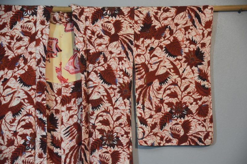 Intricate Design Vintage Silk Haori Jacket - Image 4