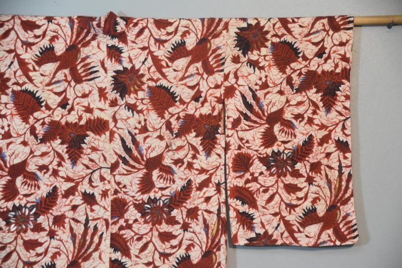 Intricate Design Vintage Silk Haori Jacket - Image 3