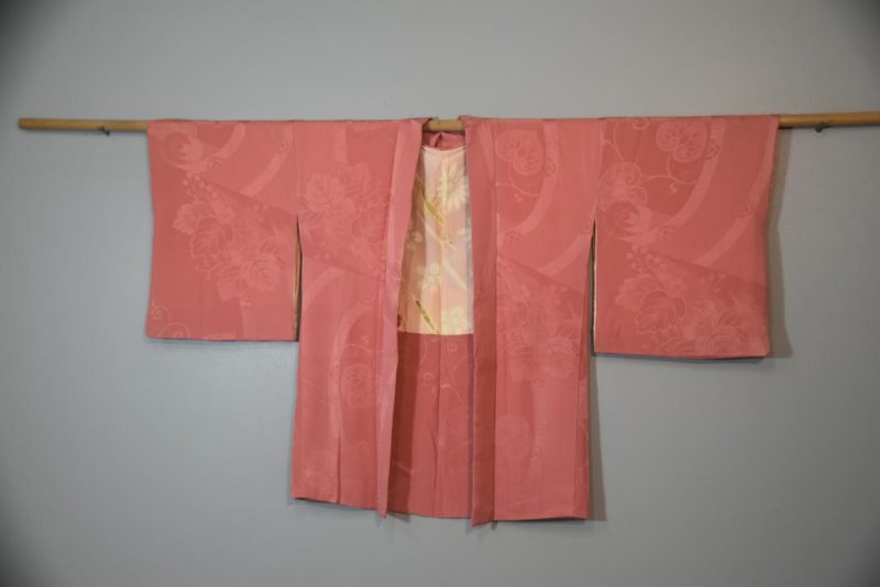Dusty Pink Silk Jacquard Vintage Haori Jacket - Image 4