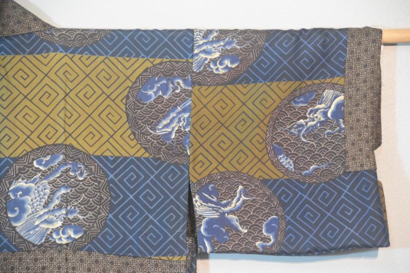 Dragon Vintage Japanese Silk Mans Haori (Kimono Jacket) - Image 14