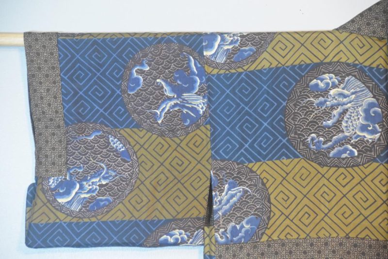 Dragon Vintage Japanese Silk Mans Haori (Kimono Jacket) - Image 13
