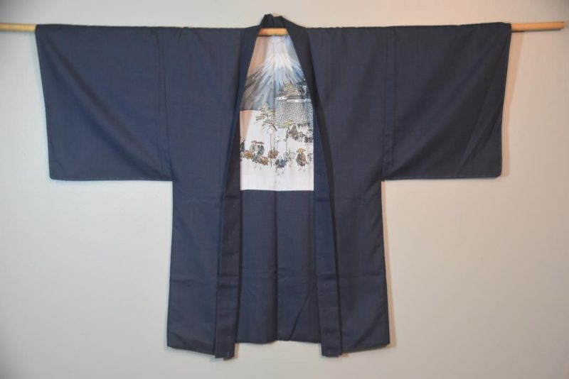 Mt Fuji Vintage Japanese Silk Mans Haori (Kimono Jacket) - Image 3