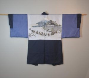 Mt Fuji Vintage Japanese Silk Mans Haori (Kimono Jacket)