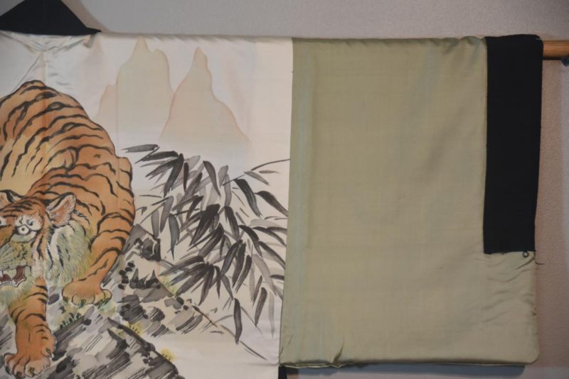 Tiger Vintage Japanese Silk Mans Haori (Kimono Jacket) - Image 12