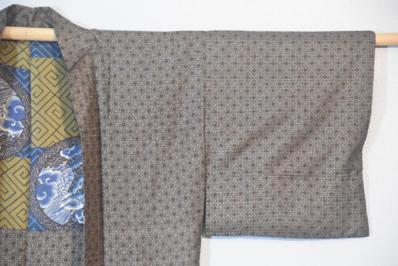 Dragon Vintage Japanese Silk Mans Haori (Kimono Jacket) - Image 9