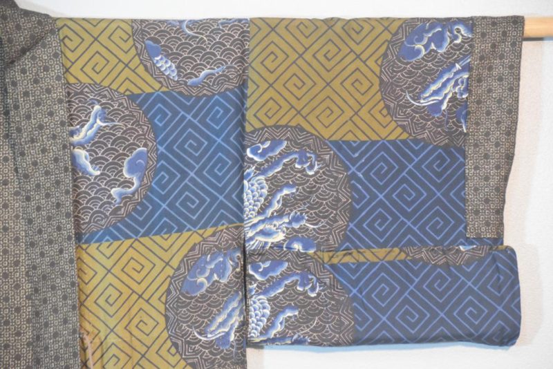 Dragon Vintage Japanese Silk Mans Haori (Kimono Jacket) - Image 11
