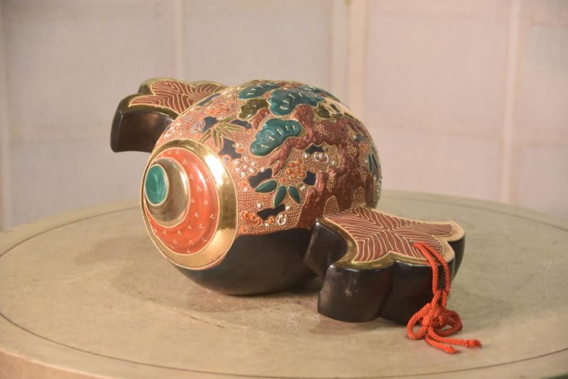 Kutani Pottery Wish Granting Mallet Width:330mm