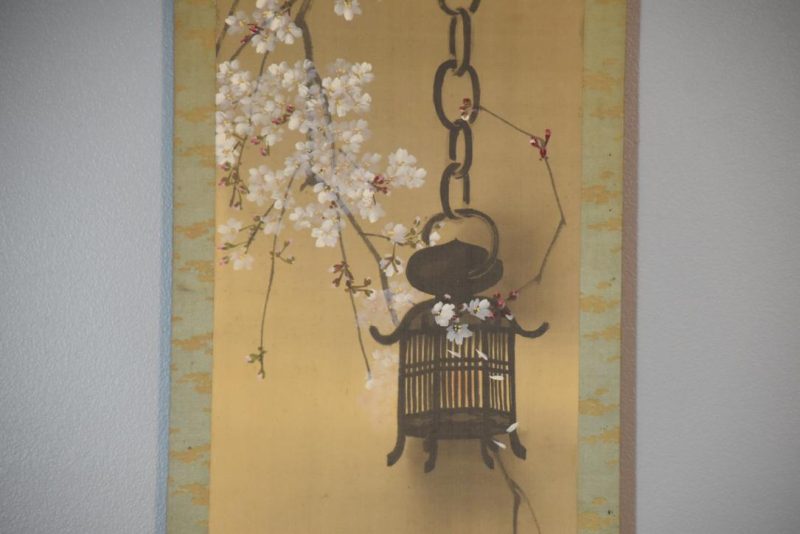 Lantern and Cherry Blossom Scroll Height1890mm - Image 3