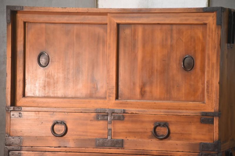 Meiji Period Kyoto Region 2 Section Merchant Chest Width:900mm - Image 12