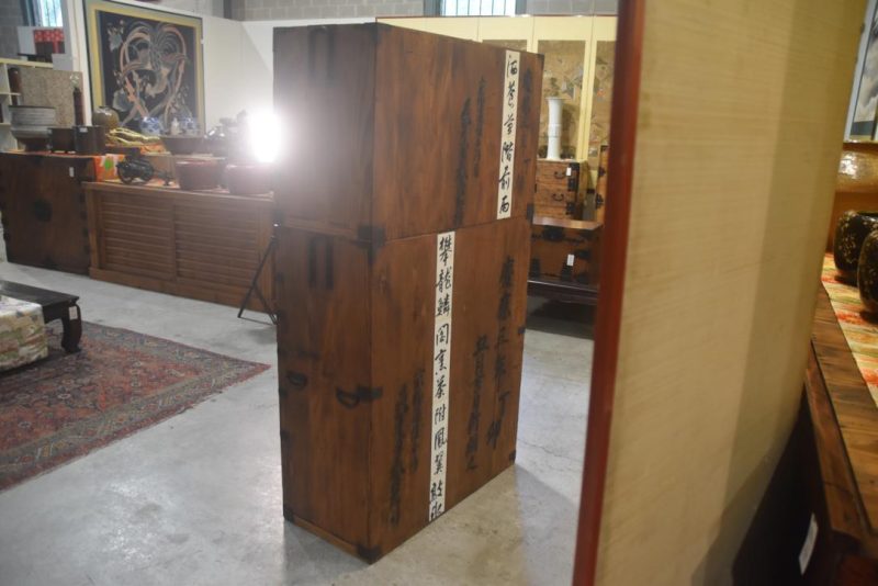 Meiji Period Kyoto Region 2 Section Merchant Chest Width:900mm - Image 10