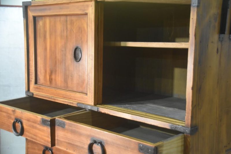 Meiji Period Kyoto Region 2 Section Merchant Chest Width:900mm - Image 8