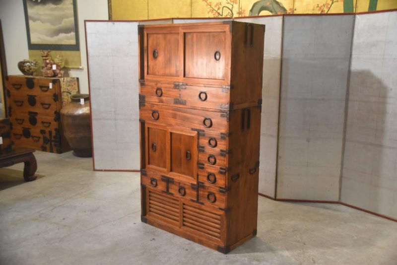 Meiji Period Kyoto Region 2 Section Merchant Chest Width:900mm - Image 4