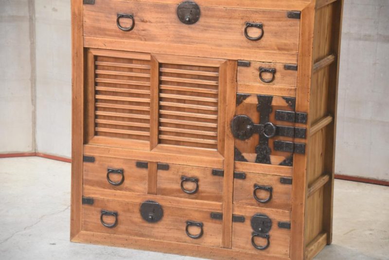 Meiji Period Kyoto Region 2 Section Merchant Chest Width:885mm - Image 3