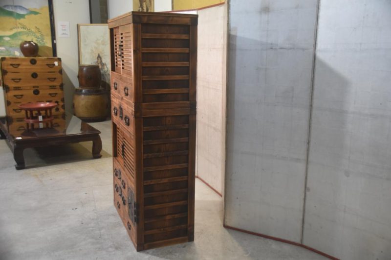 Japanese Merchant Chest in 2 Sections Width:880mm - Image 18