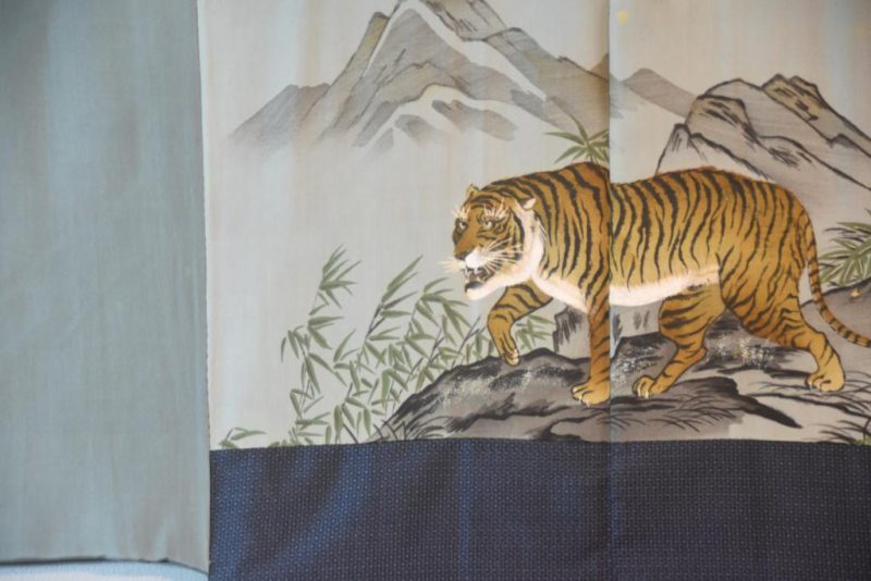 Prowling Tiger Vintage Japanese Silk Mans Haori (Kimono Jacket) - Image 3