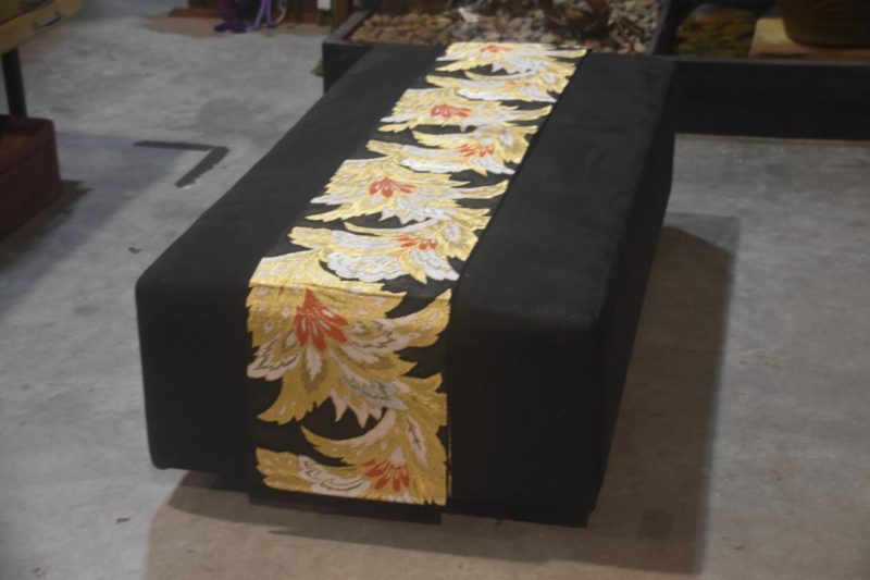 Black and Swirls Obi/Table Runner Width:4000mm