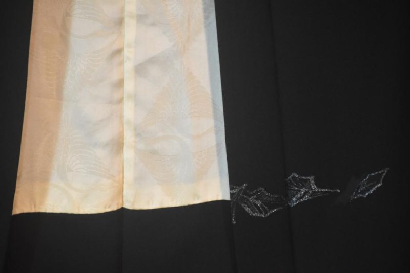 Black with Metallic Leaf Vintage Silk Haori - Image 4