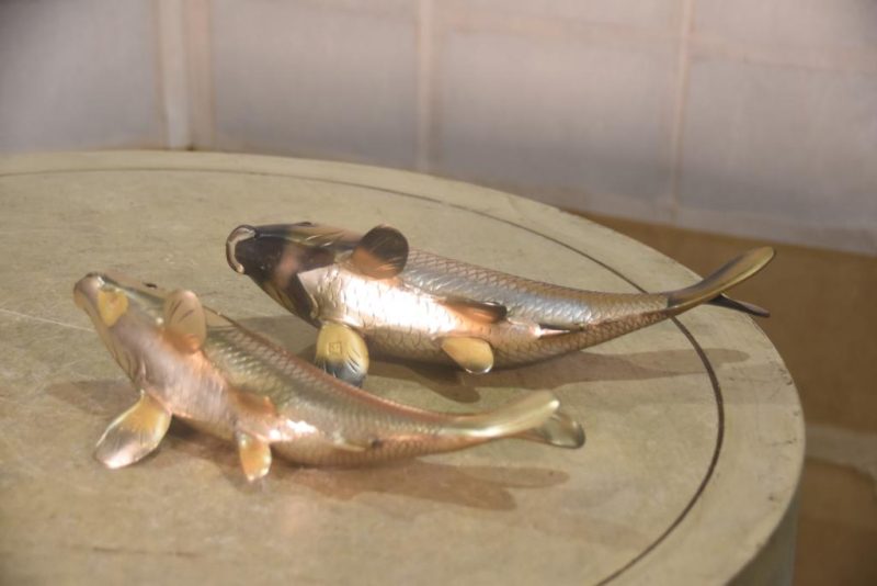 A Pair of Bronze Koi Okimono Width:260mm - Image 5
