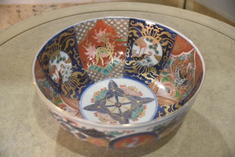 Japanese Imari Porcelain Bowl Width:240mm - Image 4