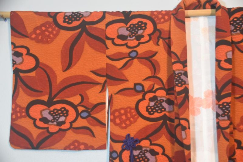 Earth & Flowers Japanese Vintage Silk Haori - Image 3