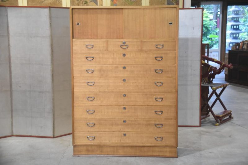 Japanese Vintage Wedding Chest (2 Sections) Width:1210mm - Image 6