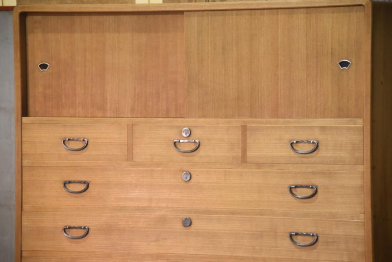 Japanese Vintage Wedding Chest (2 Sections) Width:1210mm - Image 3