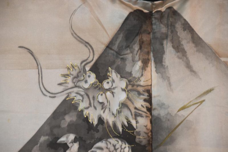 Champagne Dragon Vintage Japanese Silk Mans Haori (Kimono Jacket) - Image 6