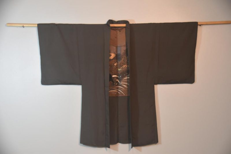Chocolate Brocade Dragon Vintage Japanese Silk Mans Haori (Kimono Jacket) - Image 9