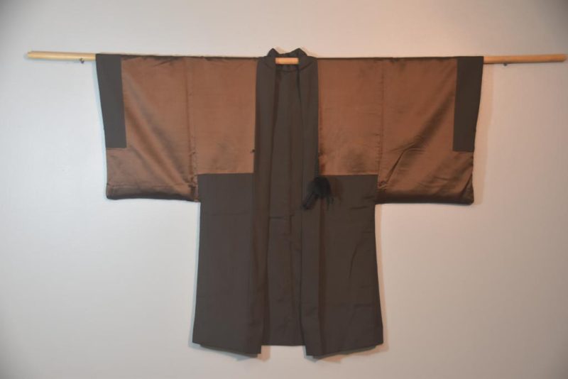 Chocolate Brocade Dragon Vintage Japanese Silk Mans Haori (Kimono Jacket) - Image 6
