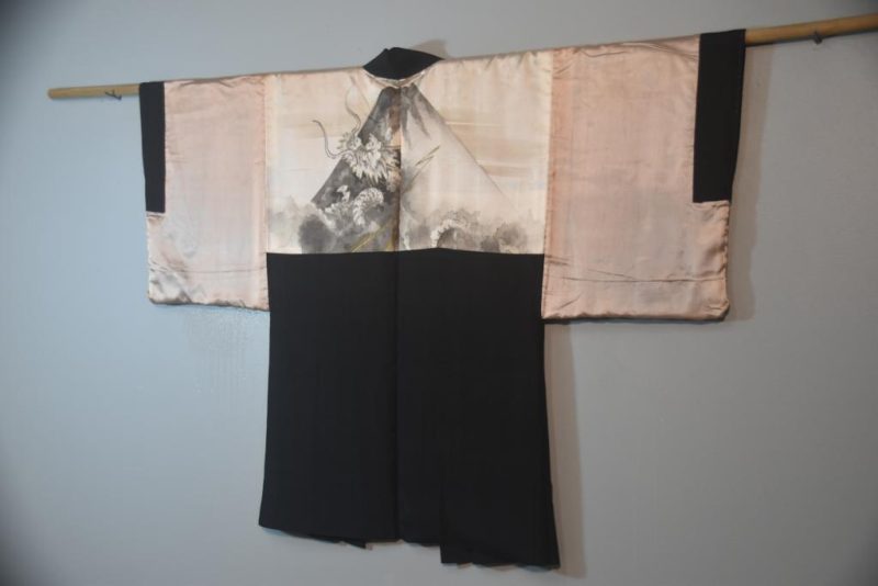 Champagne Dragon Vintage Japanese Silk Mans Haori (Kimono Jacket) - Image 3
