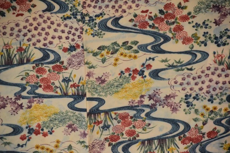 Pretty Garden Scene Haori - Image 3