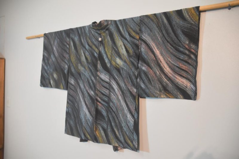 Waves of Metallic Thread Haori - Image 5