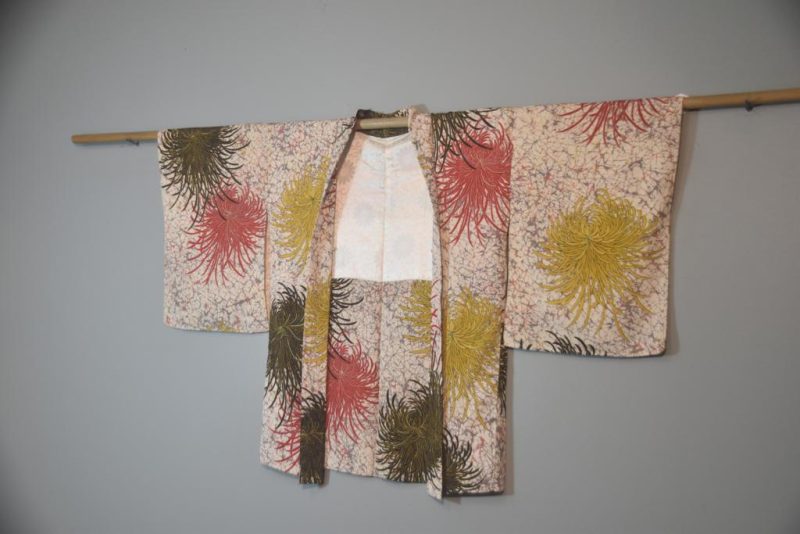 Vintage Chrysanthemum Silk Haori Jacket - Image 4
