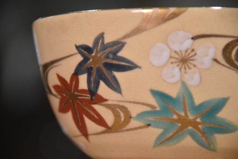 KyoyakiTea Bowl in a wooden box Width:100mm - Image 2