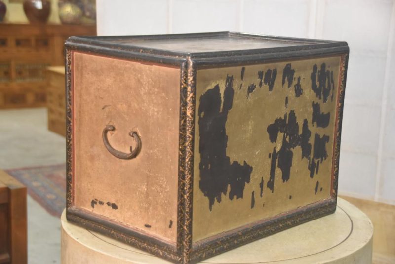 Edo Period Lacquered Small Chest Width:450mm - Image 9