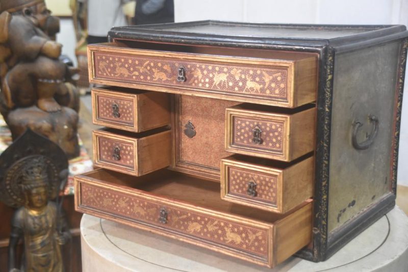 Edo Period Lacquered Small Chest Width:450mm - Image 7