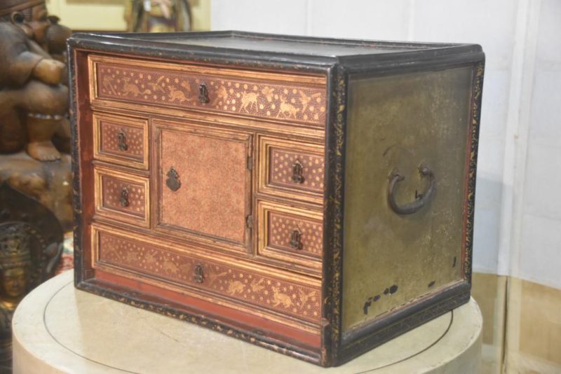 Edo Period Lacquered Small Chest Width:450mm - Image 4