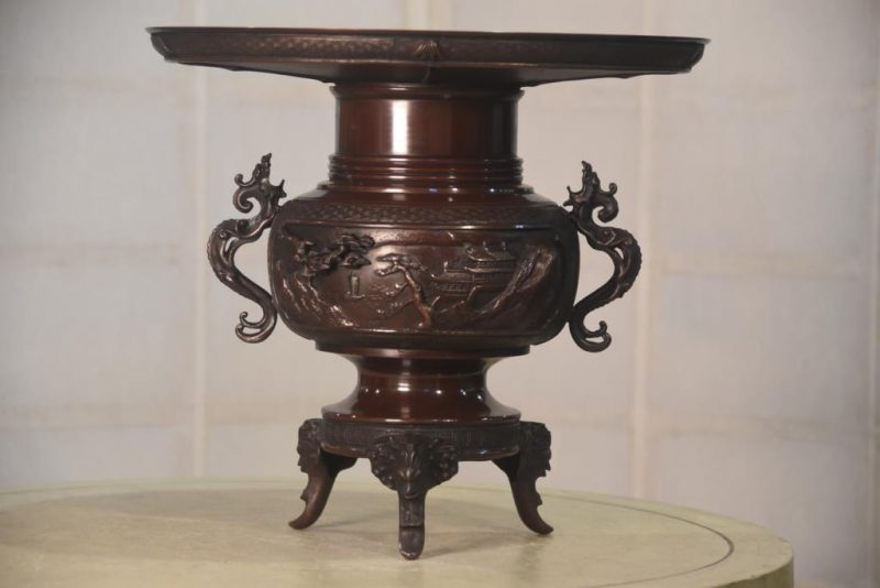 Bronze Usubata Vase Width:330mm - Image 10
