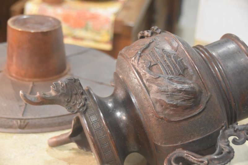 Bronze Usubata Vase Width:300mm - Image 8
