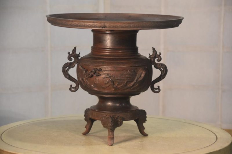 Bronze Usubata Vase Width:300mm