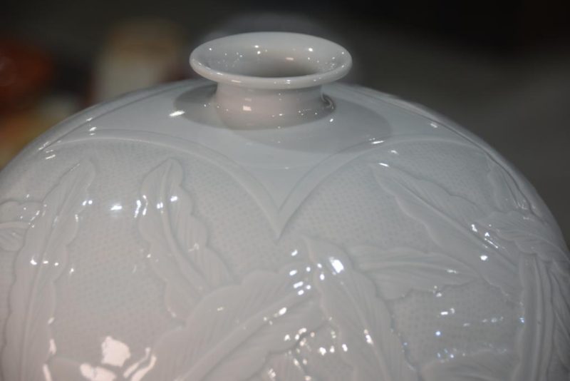 Celadon Glaze Japanese Pottery Vase Height:240mm - Image 3