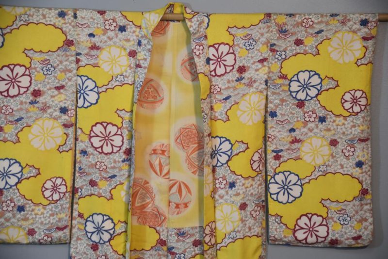 Yellow Cloud with Blossoms Silk Haori Jacket - Image 7