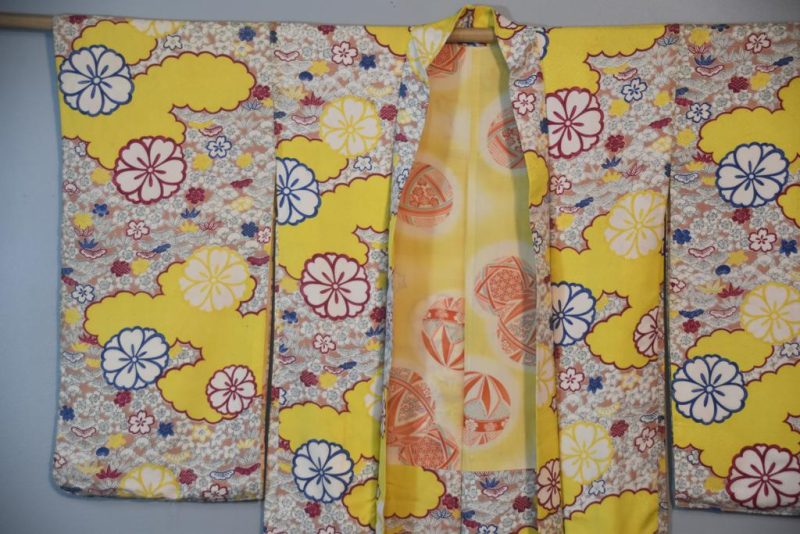 Yellow Cloud with Blossoms Silk Haori Jacket - Image 6