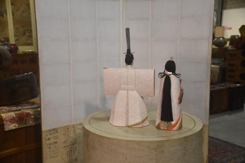 Kimekomi Emperor and Empress Dolls - Image 7