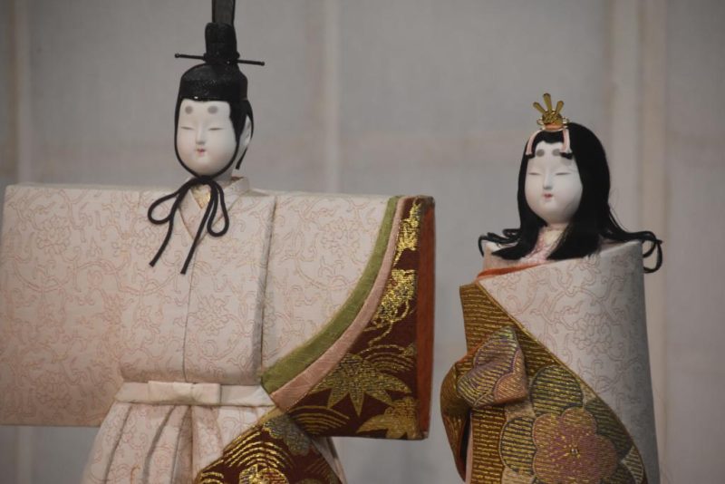 Kimekomi Emperor and Empress Dolls - Image 3