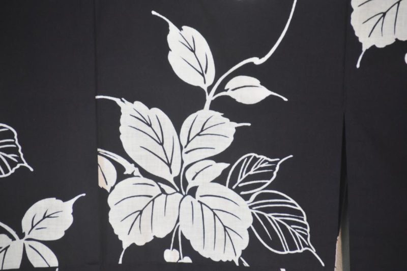 Navy & White Vines Vintage Japanese Cotton Yukata - Image 2