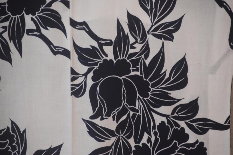 Inky Blue on White Vintage Japanese Cotton Yukata - Image 2