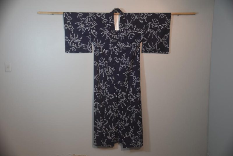 Navy and White Vintage Japanese Cotton Yukata - Image 3