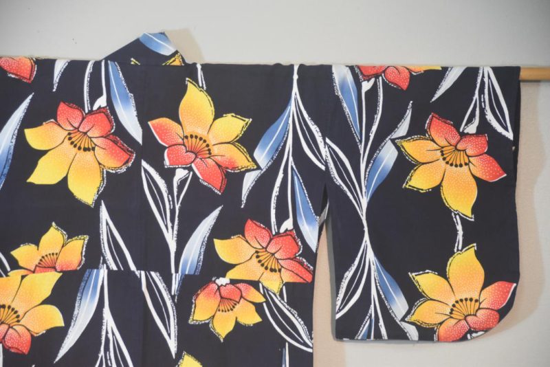 Summer Tiger Lily Vintage Japanese Cotton Yukata - Image 6